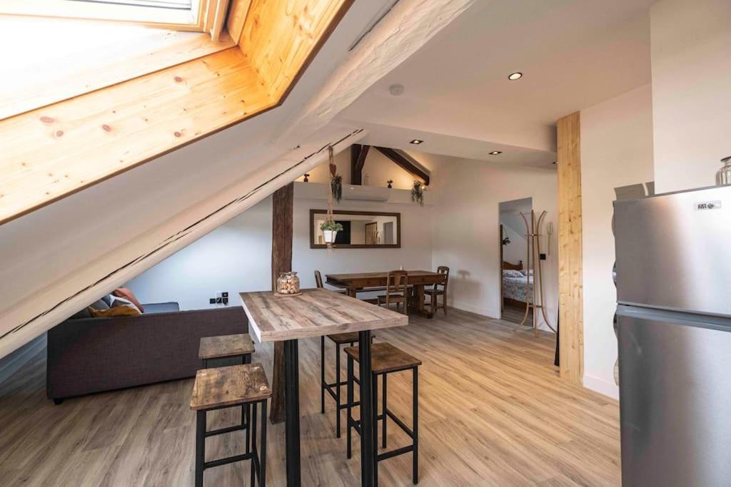 Ferienwohnung Cocon Sous Les Toits Albertville Exterior foto