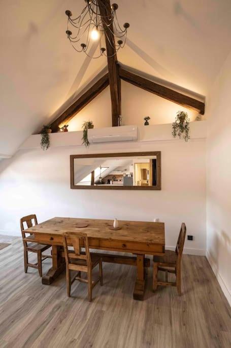 Ferienwohnung Cocon Sous Les Toits Albertville Exterior foto