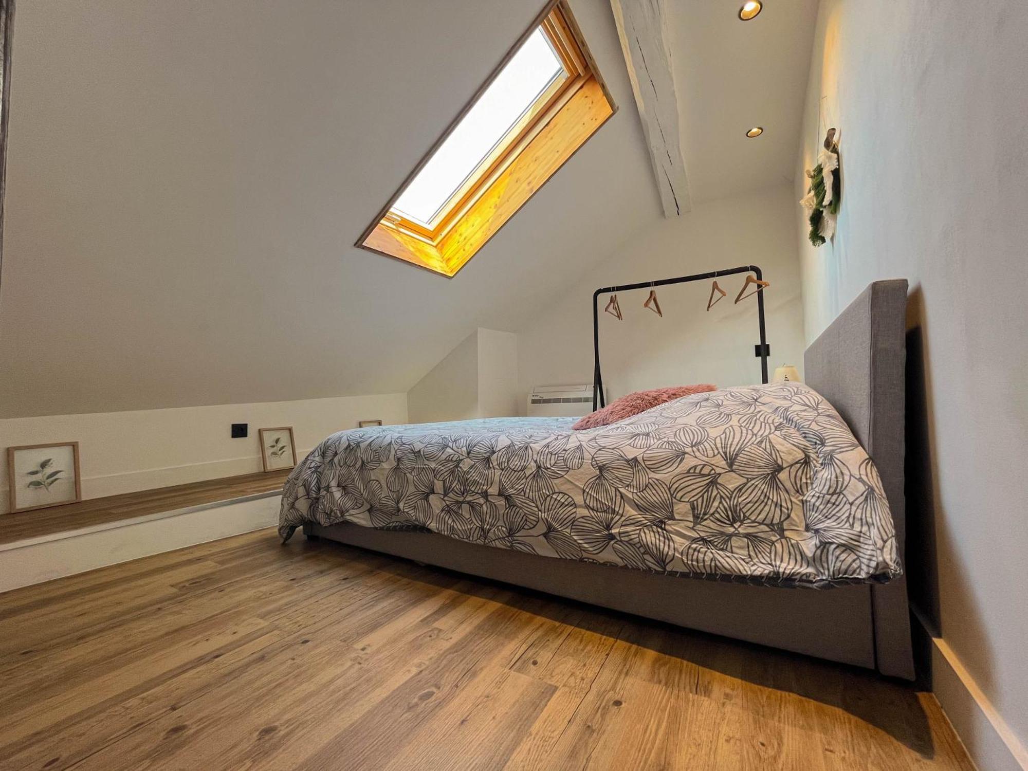 Ferienwohnung Cocon Sous Les Toits Albertville Exterior foto